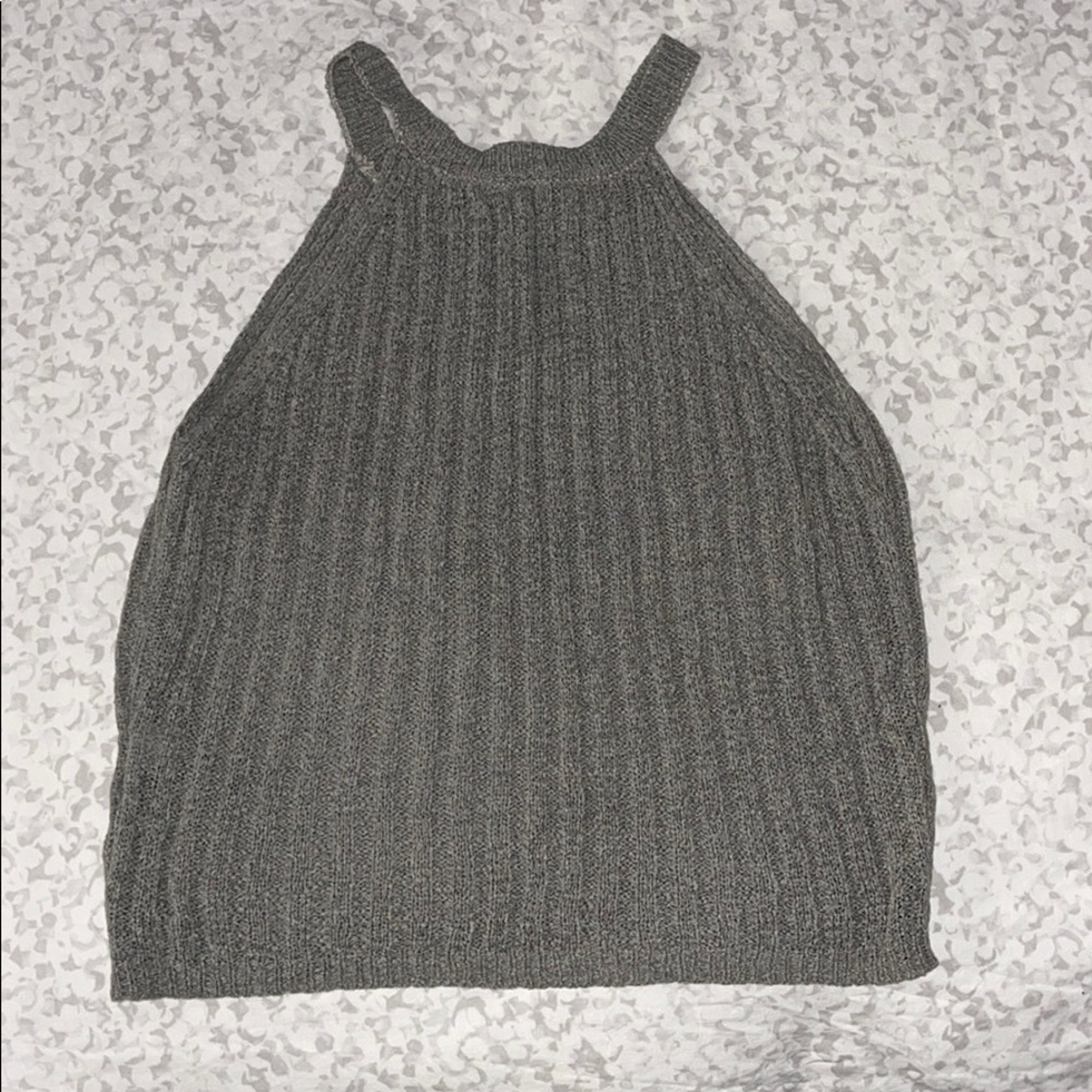 Gray tank top M